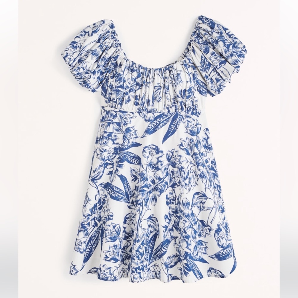 NWT Abercrombie & Fitch Ruched Puff Sleeve Dress